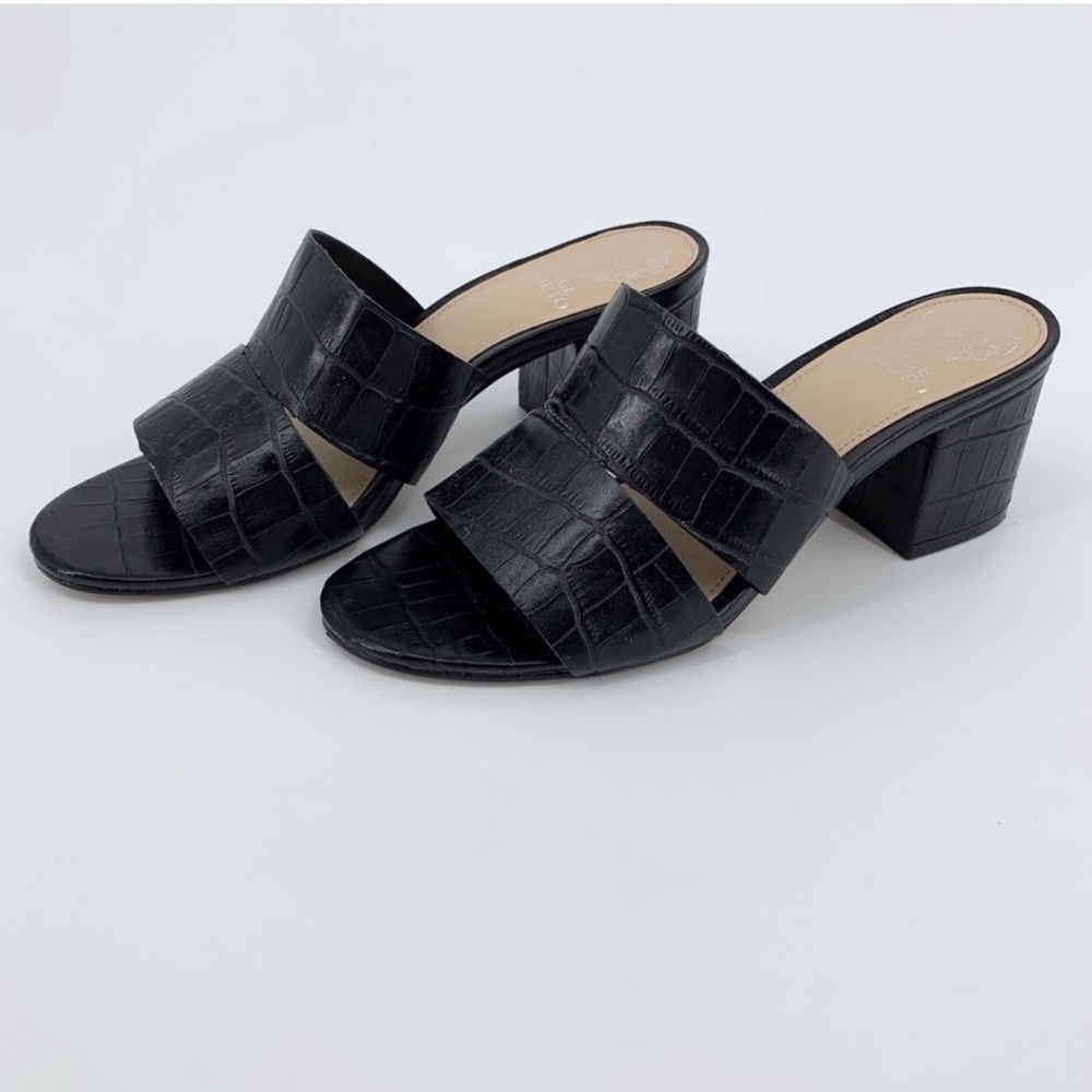 VINCE CAMUTO FAUX LEATHER ANIMAL IMPRINTED MULES Black Crock Block Heel Sandal